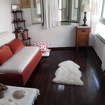 Сasa de vacaciones The House In The Port *