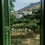 The House In The Port * Korissia (Kea)