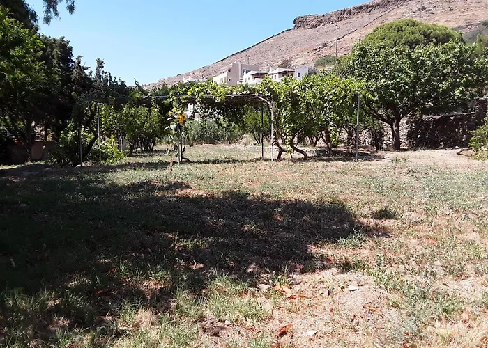 The House In The Port Semesterbostad *